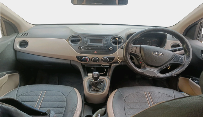 2015 Hyundai Xcent S (O) 1.2, Petrol, Manual, 1,67,168 km, interior