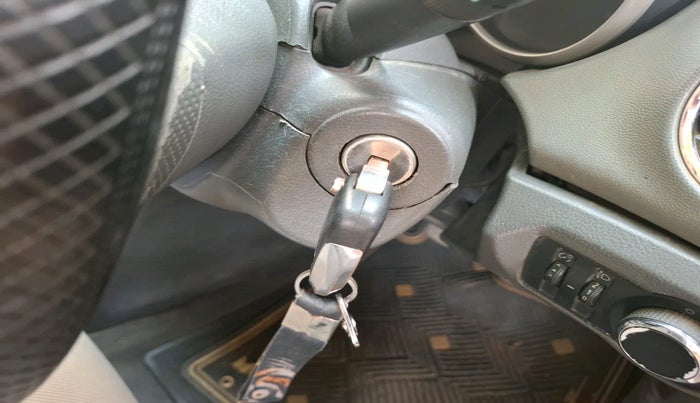 2011 Chevrolet Cruze LT, Diesel, Manual, 1,10,313 km, interior