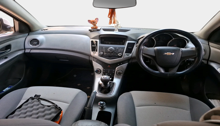 2011 Chevrolet Cruze LT, Diesel, Manual, 1,10,313 km, interior