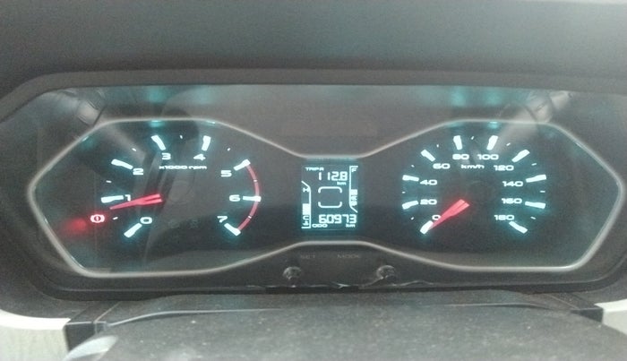 2020 Mahindra Scorpio S11 2WD, Diesel, Manual, 60,973 km, interior