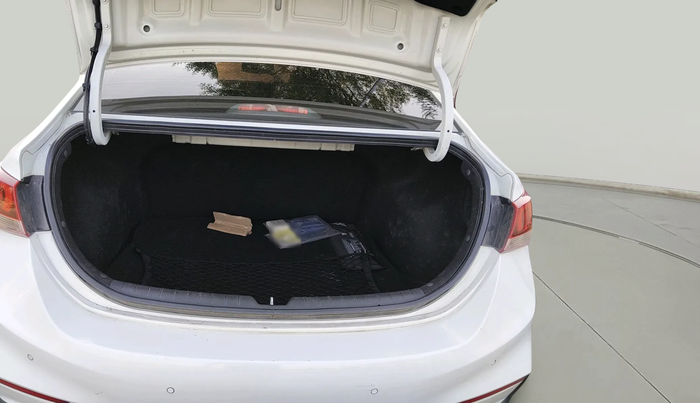 2019 Hyundai Verna 1.6 VTVT SX (O) AT, Petrol, Automatic, 55,038 km, exterior