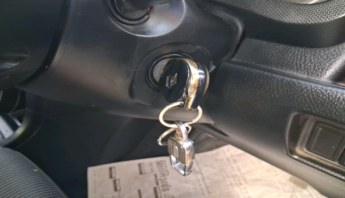 2013 Maruti Swift ZDI, Diesel, Manual, 1,07,038 km, interior