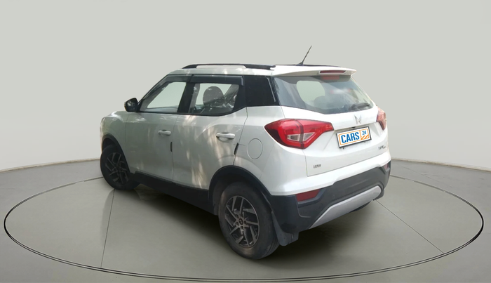 2022 Mahindra XUV300 W8 (O) 1.2 PETROL, Petrol, Manual, 28,799 km, exterior
