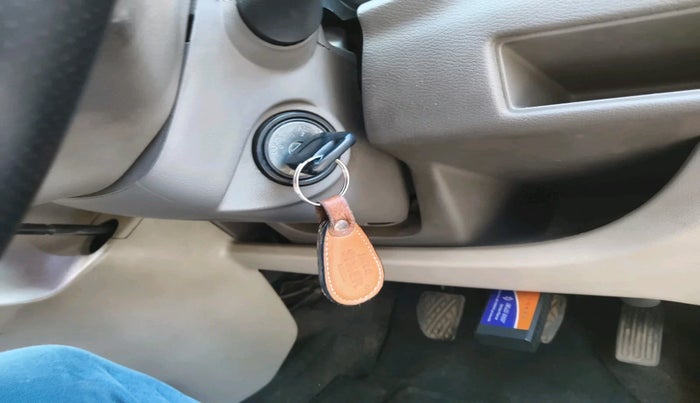 2014 Datsun Go T, Petrol, Manual, 84,395 km, interior