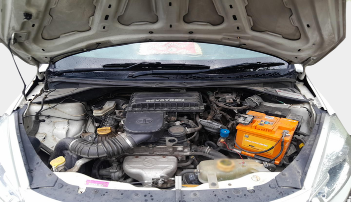 2018 Tata Tiago XM PETROL, Petrol, Manual, 1,72,185 km, exterior