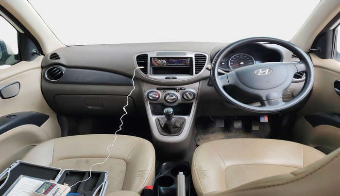 2012 Hyundai i10 MAGNA 1.1, Petrol, Manual, 77,584 km, interior