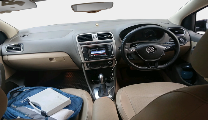 2016 Volkswagen Vento HIGHLINE 1.5 AT, Diesel, Automatic, 1,08,016 km, interior