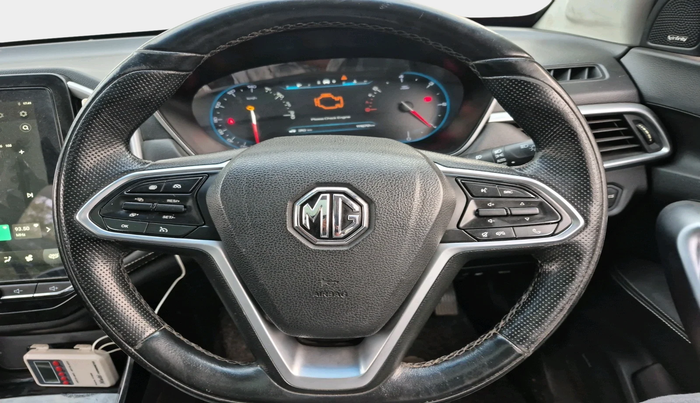 2019 MG HECTOR SHARP 2.0 DIESEL, Diesel, Manual, 1,11,672 km, interior