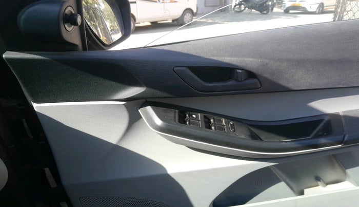 2021 Tata Tiago XT PETROL, Petrol, Manual, 30,280 km, interior