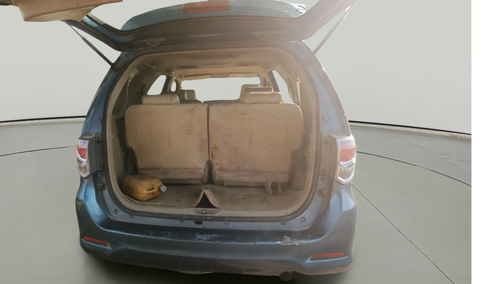 2013 Toyota Fortuner 3.0 4X2 AT, Diesel, Automatic, 98,498 km, exterior