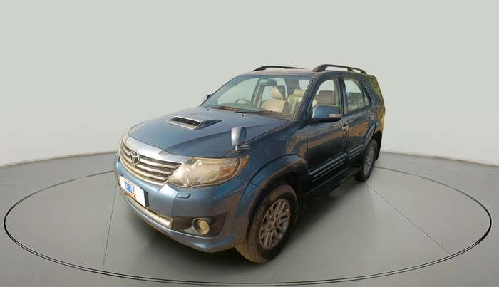 2013 Toyota Fortuner 3.0 4X2 AT, Diesel, Automatic, 98,498 km, exterior