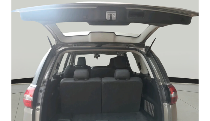 2017 Tata Hexa XTA 4X2 6 STR, Diesel, Automatic, 1,19,212 km, exterior