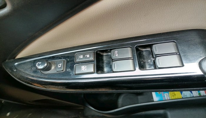 2023 Toyota Glanza G E-CNG, Petrol, Manual, 95,074 km, interior