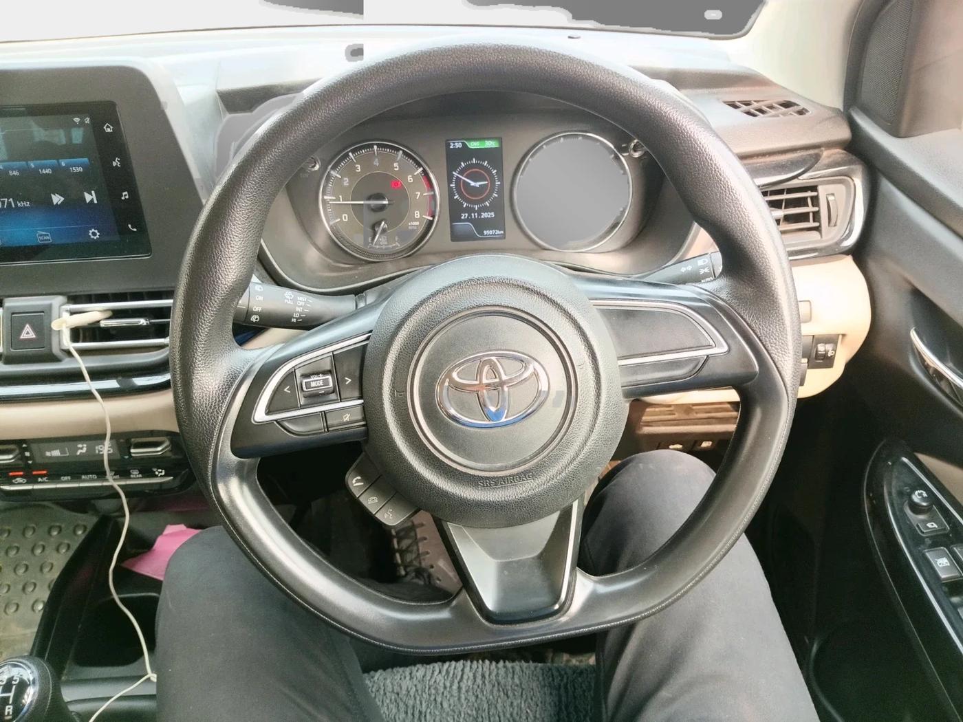 2023 Toyota Glanza G E-CNG, Petrol, Manual, 95,074 km, interior