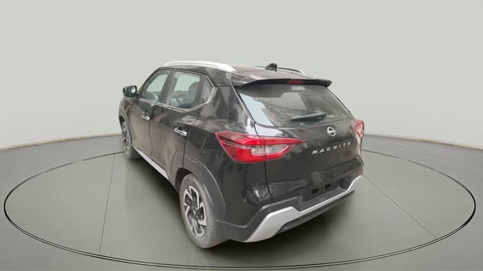 2022 Nissan MAGNITE XV MT, CNG, Manual, 81,277 km, exterior