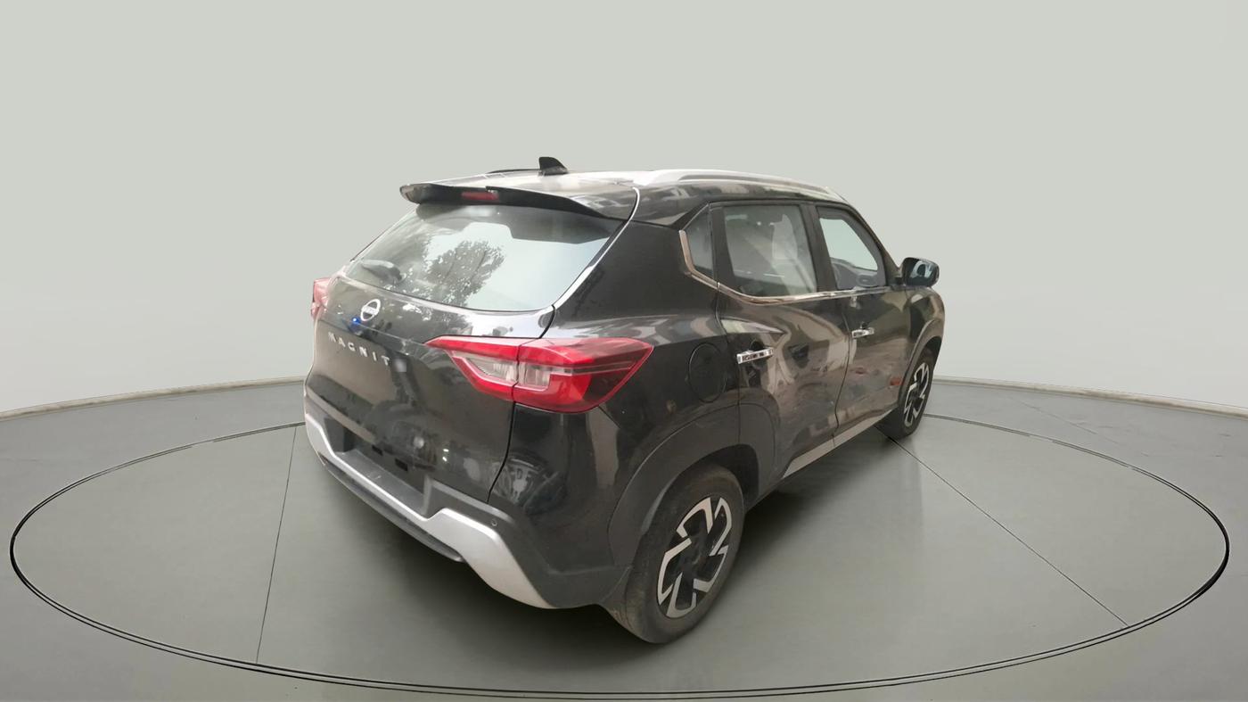 2022 Nissan MAGNITE XV MT, CNG, Manual, 81,277 km, exterior
