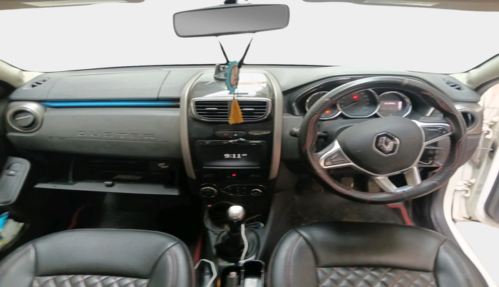 2021 Renault Duster RXZ 1.5 PETROL MT, Petrol, Manual, 66,348 km, interior