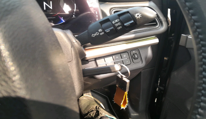 2023 Mahindra XUV700 AX3 D MT 5 STR, Diesel, Manual, 46,271 km, interior