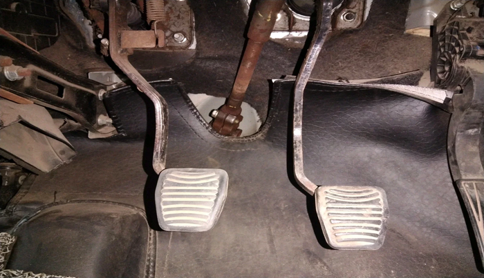 2016 Mahindra Kuv100 K6 D 6 STR, Diesel, Manual, 86,274 km, interior