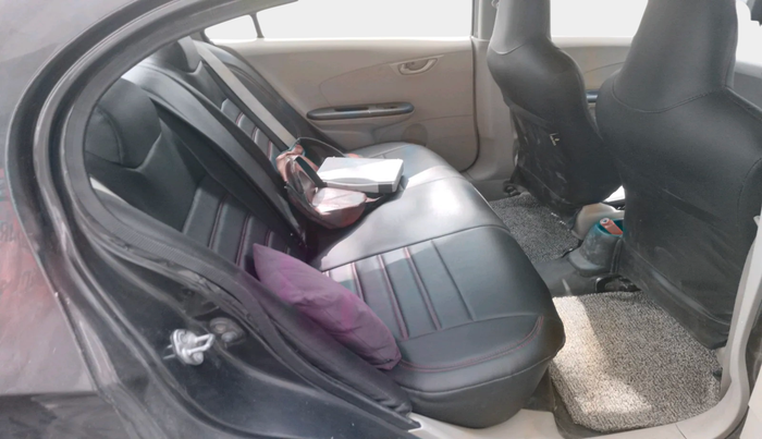 2015 Honda Amaze 1.2L I-VTEC S, Petrol, Manual, 1,31,931 km, interior