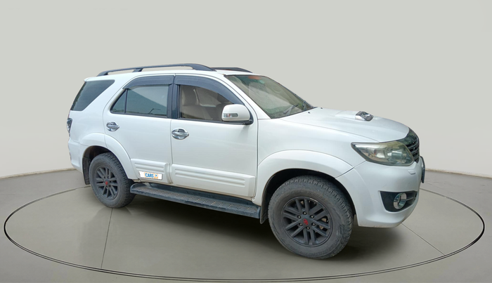 2015 Toyota Fortuner 3.0 4X2 AT, Diesel, Automatic, 1,85,386 km, exterior