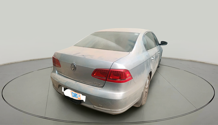 2011 Volkswagen Passat HIGHLINE DSG, Diesel, Automatic, 1,34,902 km, exterior