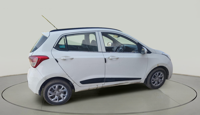 2017 Hyundai Grand i10 SPORTZ (O) 1.2 U2 CRDI, Diesel, Manual, 85,370 km, exterior