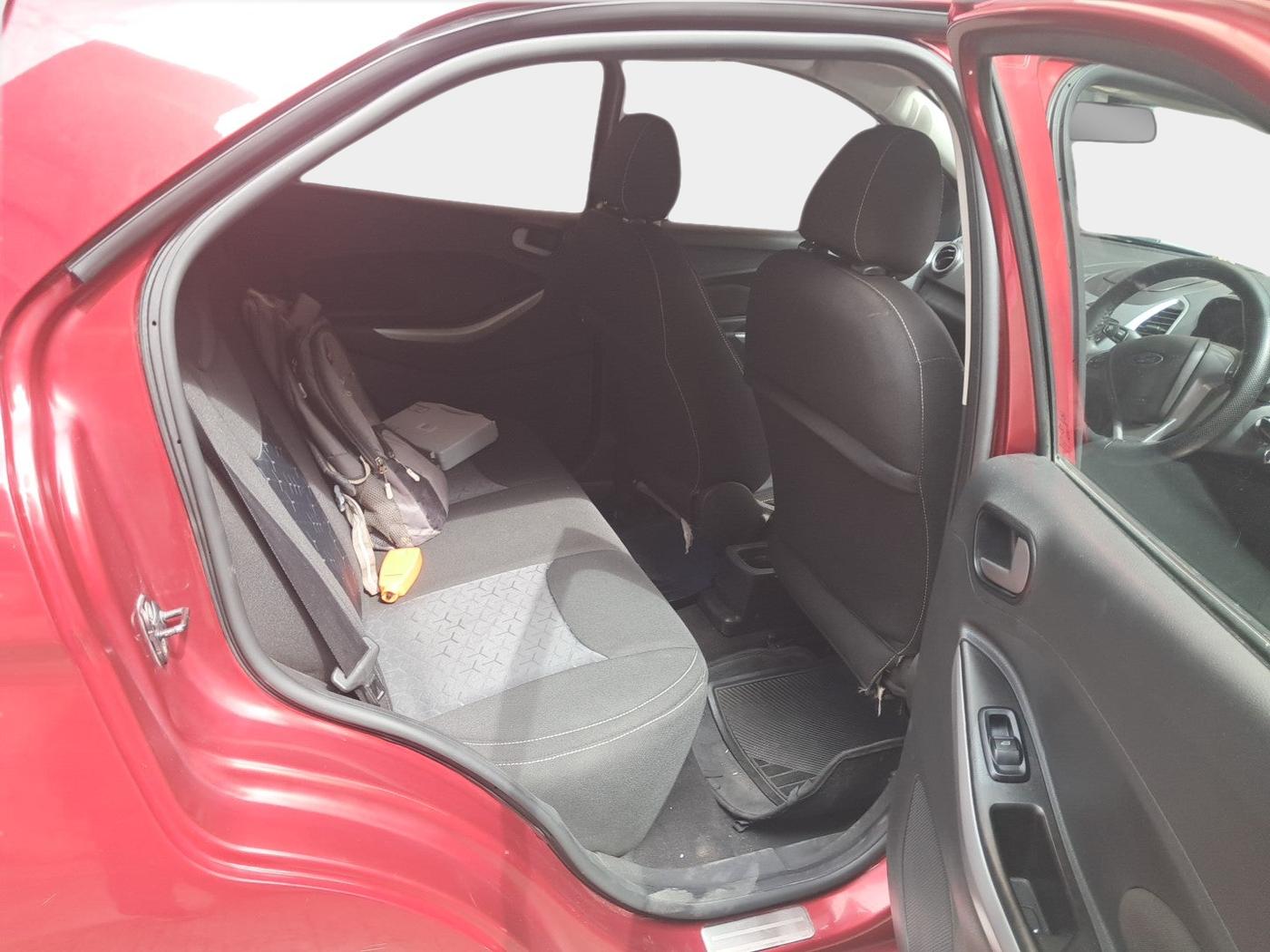 2015 Ford New Figo TITANIUM1.5 DIESEL, Diesel, Manual, 99,536 km, interior