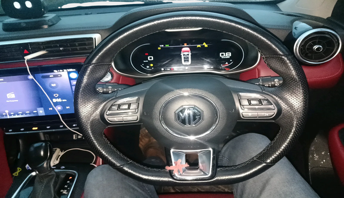 2022 MG ASTOR SAVVY 1.5 CVT S RED, Petrol, Automatic, 27,567 km, interior