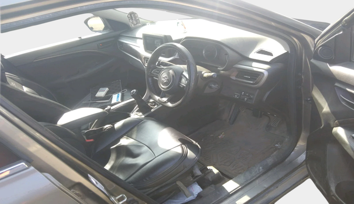 2022 Maruti BREZZA VXI SMART HYBRID, Petrol, Manual, 1,08,352 km, interior