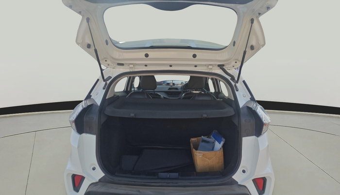 2020 Tata NEXON XM PETROL, Petrol, Manual, 1,43,000 km, exterior