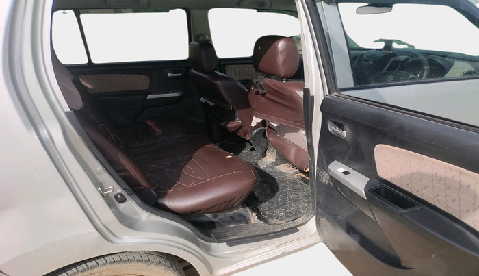 2015 Maruti Wagon R 1.0 VXI, Petrol, Manual, 1,31,093 km, interior