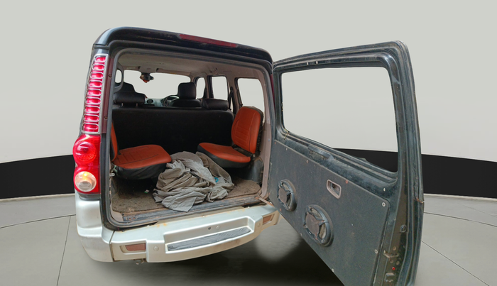 2012 Mahindra Scorpio VLX 2WD AIRBAG, Diesel, Manual, 1,20,741 km, exterior