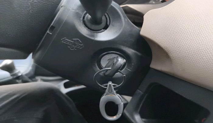 2017 Maruti Wagon R 1.0 LXI CNG, Petrol, Manual, 1,37,766 km, interior