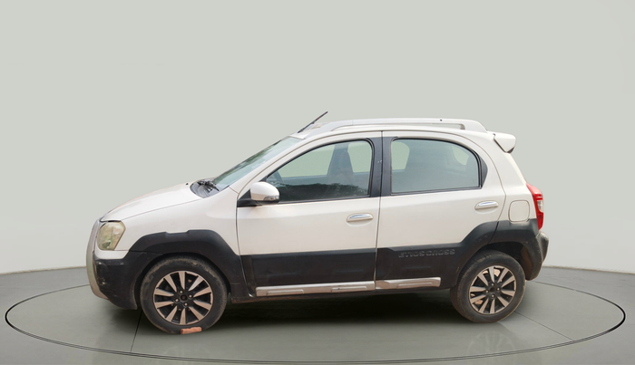 2014 Toyota Etios CROSS 1.4 VD, Diesel, Manual, 1,85,744 km, exterior