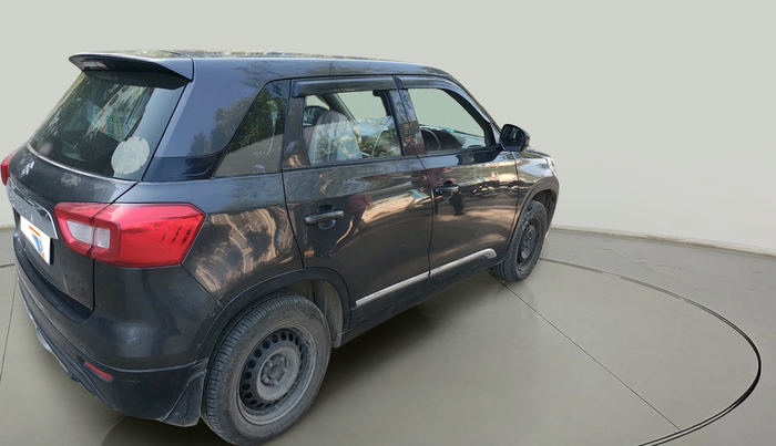 2021 Maruti Vitara Brezza LXI, Petrol, Manual, 1,03,748 km, exterior