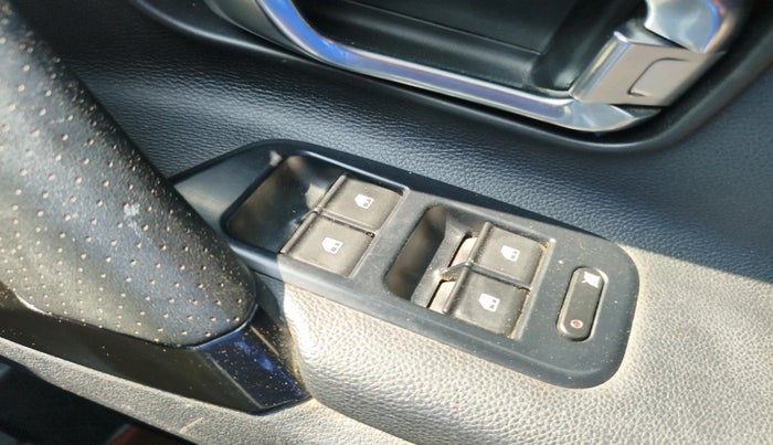 2022 Tata Harrier XZ PLUS 2.0L DARK EDITION, Diesel, Manual, 73,021 km, interior