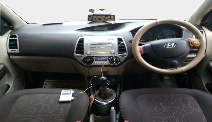 2010 Hyundai i20 MAGNA 1.2, Petrol, Manual, 61,081 km, interior