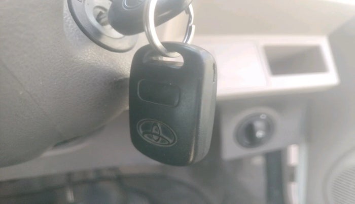 2015 Toyota Etios GD, Diesel, Manual, 1,60,811 km, interior