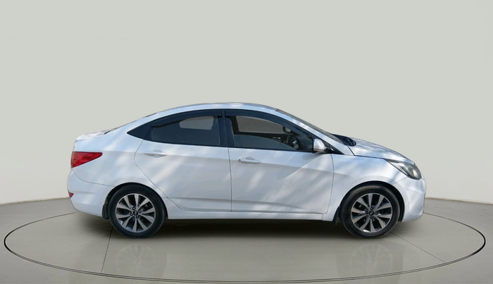 2014 Hyundai Verna FLUIDIC 1.6 VTVT SX, Petrol, Manual, 1,49,240 km, exterior