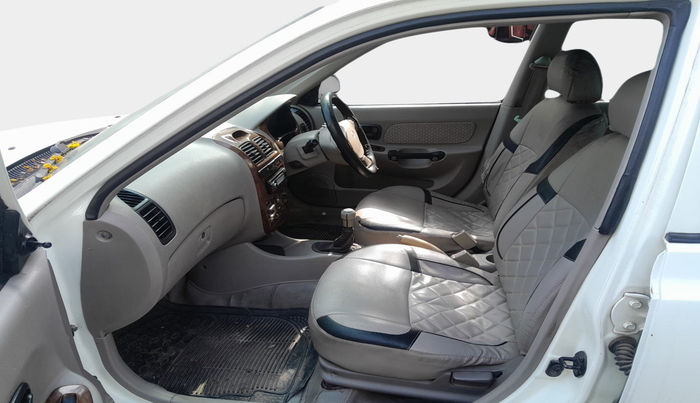 2011 Hyundai Accent GLE, Petrol, Manual, 79,754 km, interior