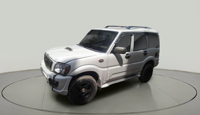 2011 Mahindra Scorpio SLE, Diesel, Manual, 1,81,218 km, exterior