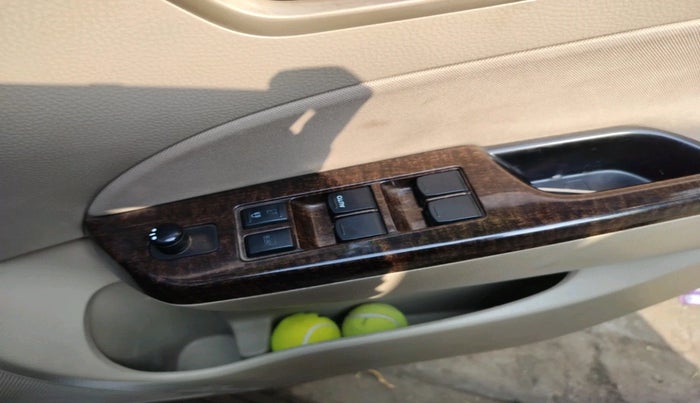 2013 Maruti Swift Dzire VXI, Petrol, Manual, 62,726 km, interior