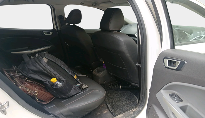 2016 Ford Ecosport TITANIUM 1.5L DIESEL, Diesel, Manual, 1,76,093 km, interior