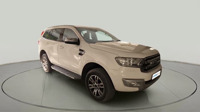 2017 Ford Endeavour TITANIUM 3.2 4X4 AT, Diesel, Automatic, 1,00,939 km, exterior