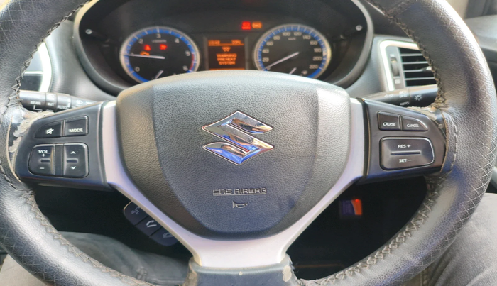 2015 Maruti S Cross ALPHA 1.6, Diesel, Manual, 79,782 km, interior