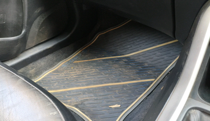 2015 Maruti S Cross ALPHA 1.6, Diesel, Manual, 79,782 km, interior