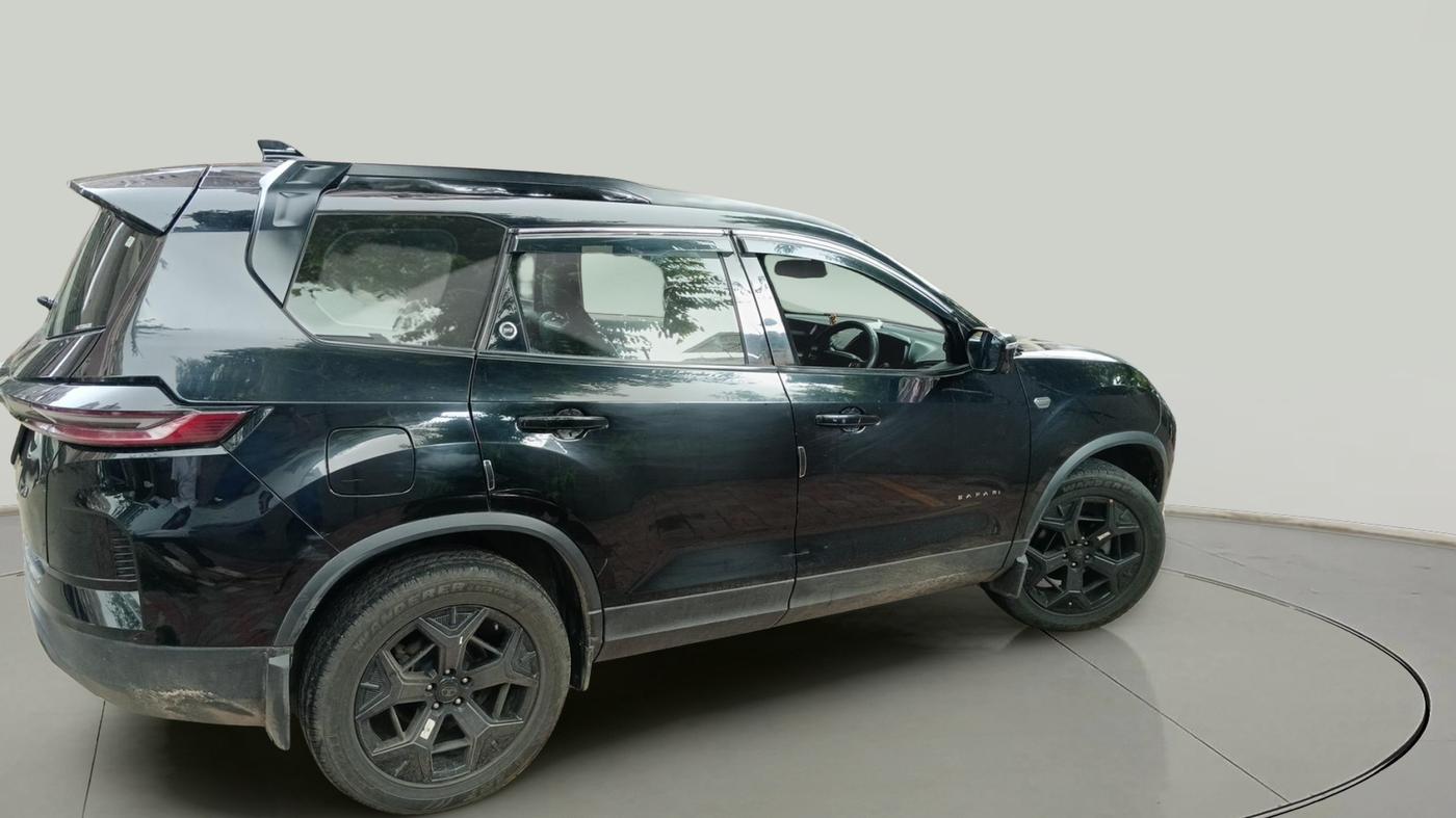 2024 Tata Safari ACCOMPLISHED PLUS DARK EDITION AT, Diesel, Automatic, 31,500 km, exterior