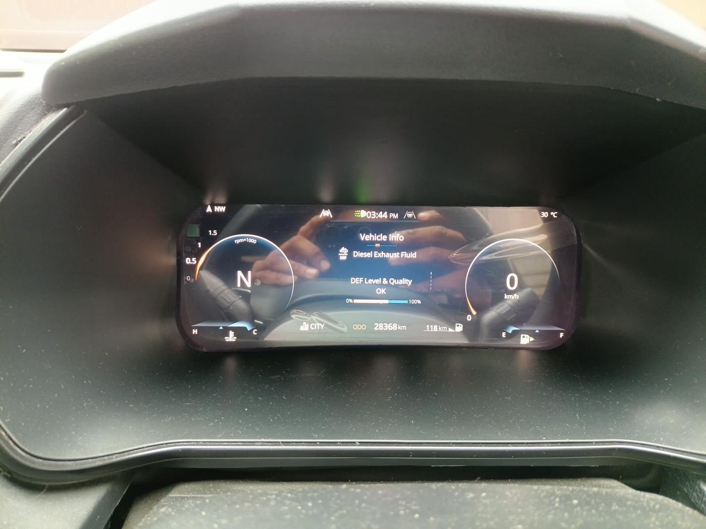2024 Tata Safari ACCOMPLISHED PLUS DARK EDITION AT, Diesel, Automatic, 31,500 km, interior