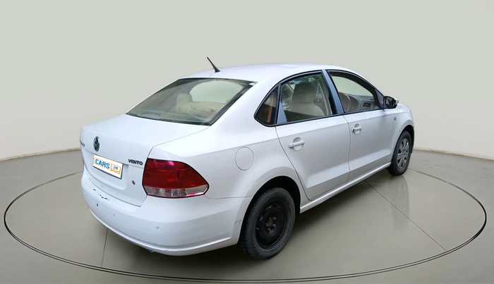 2011 Volkswagen Vento TRENDLINE 1.6, Petrol, Manual, 1,77,455 km, exterior